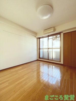 【洋室】 | ミーネ新町館