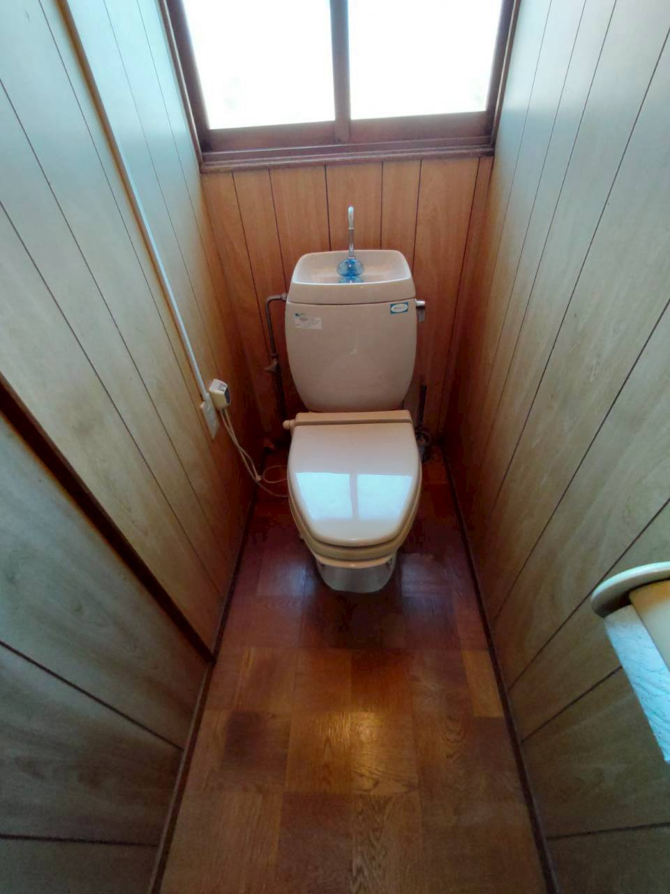 美原3丁目《三方角地》事務所跡中古住宅のトイレ