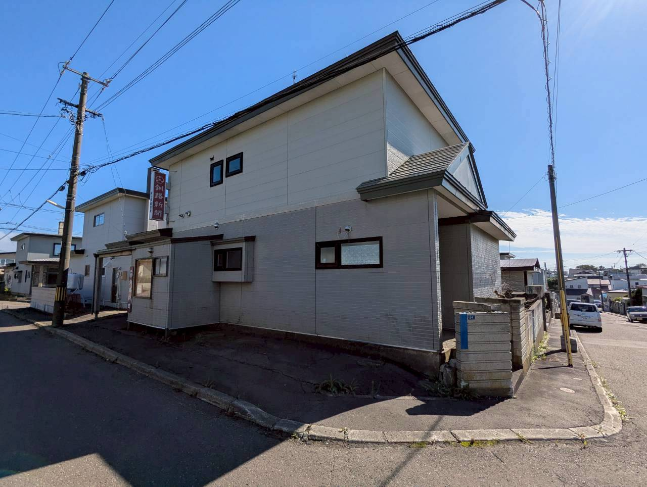 桜ケ岡2丁目　事務所跡中古住宅の外観