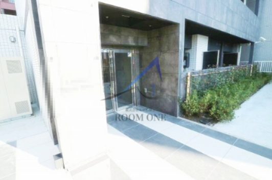 Ｌ’ＡＶＥＮＩＲ　Ｓｔａｔｉｏｎ　ｔｏｗｅｒのエントランス|エントランスです。