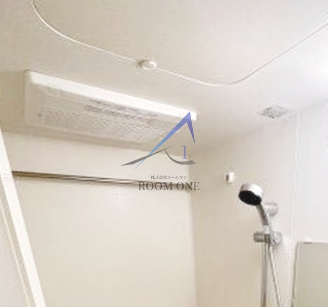 Ｌ’ＡＶＥＮＩＲ　Ｓｔａｔｉｏｎ　ｔｏｗｅｒの設備|浴室乾燥機です。