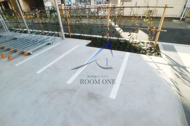 Ｌ’ＡＶＥＮＩＲ　Ｓｔａｔｉｏｎ　ｔｏｗｅｒ