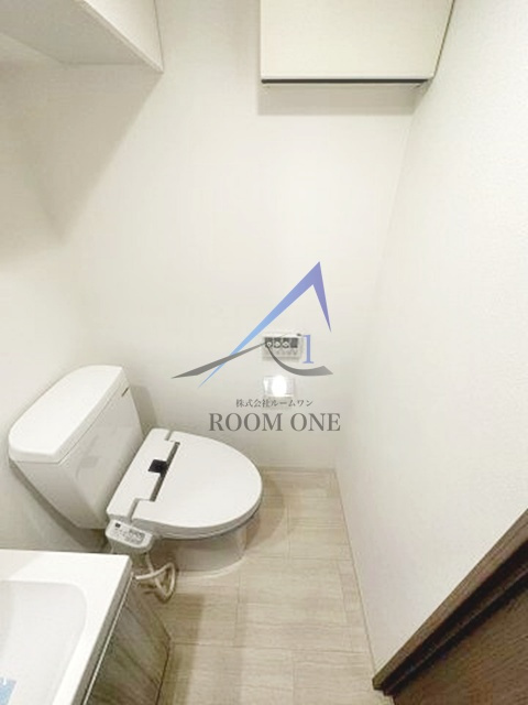 Ｌ’ＡＶＥＮＩＲ　Ｓｔａｔｉｏｎ　ｔｏｗｅｒのトイレ|トイレです。