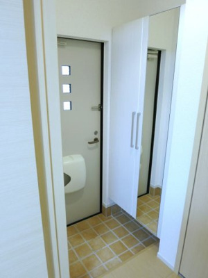 【玄関】 | ロゼッタＢ | 玄関です