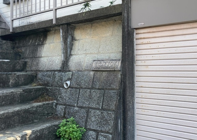 【外観】 | モビリアＴＯＫＩ | 土地の前の道路に消火栓が設置されていることがあります。この場合、道路交通法第45条第1項により、駐車禁止の場所が指定されています。そのため、車庫などの駐車スペースをつくることができない場合があります。