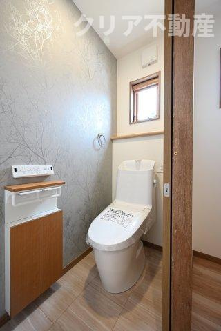 【トイレ】 | スマート・ワン シティ 太田市龍舞町2期 | 2階にもトイレがあるので忙しい朝も分けて使えます！