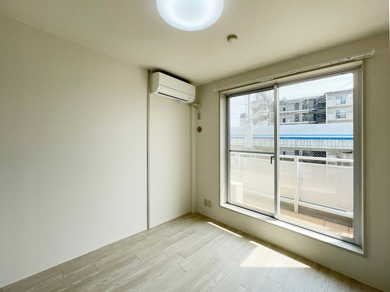 神戸市東灘区北青木４丁目のマンションの寝室