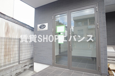 【エントランス】 | ドゥアエSHOTO