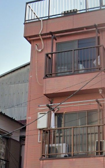 ＪＵＮビルの外観