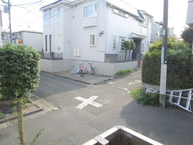 Ｌｕｍｉｎａｒｅ　桜の駐車場