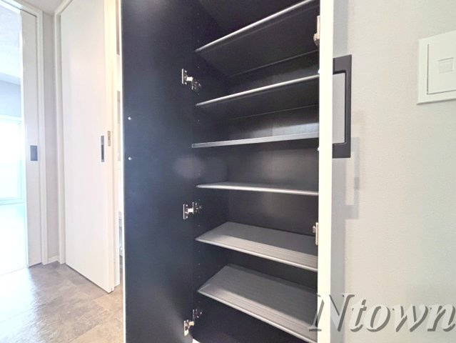 【収納】 | THE LOUNGE LINEAR GATE | 専用の収納スペースです