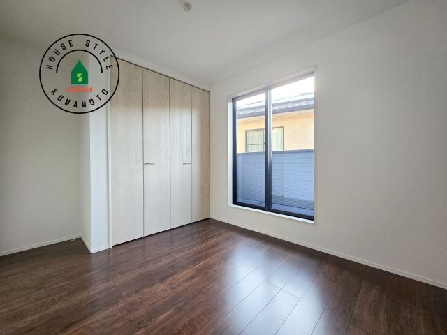 熊本市北区大窪5丁目第1-2棟（1号棟）　の子供部屋|穏やかな光が差し込む室内には、穏やかな時間が流れます。