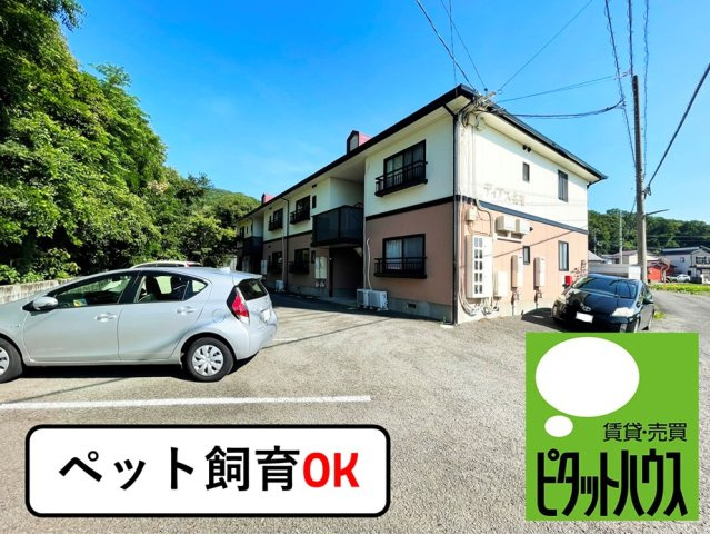 ディアス名東の外観