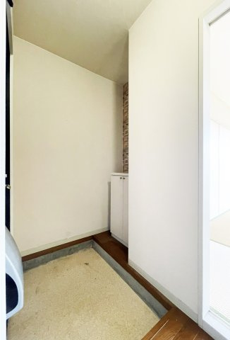 ディアス名東の玄関