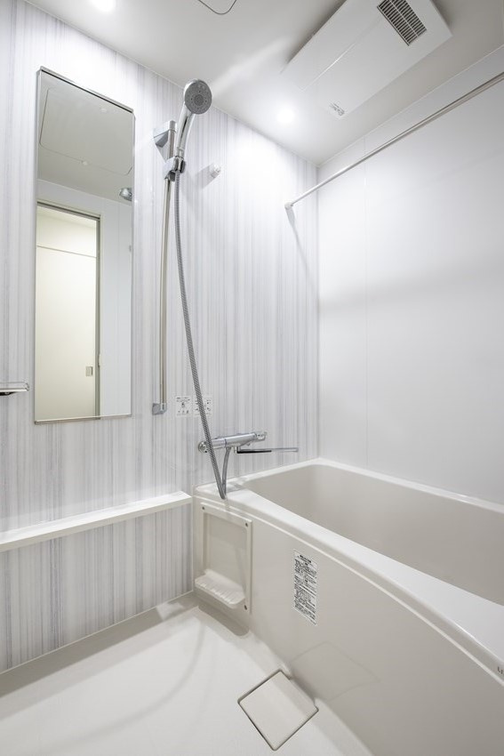 新品家具付きマンション築港本町3(KaGood福岡)の浴室