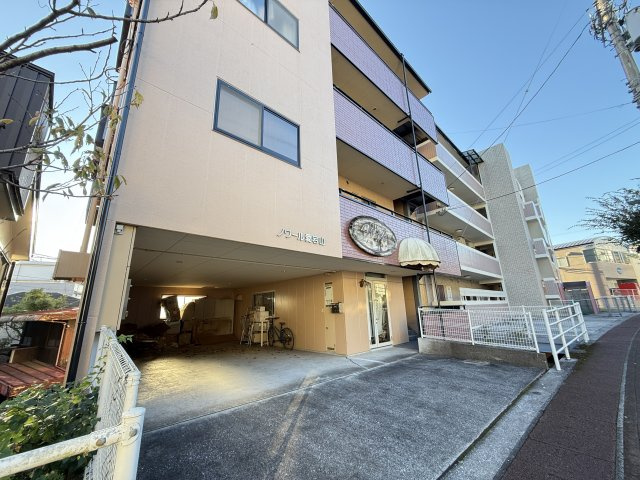 ノワール愛宕山の外観