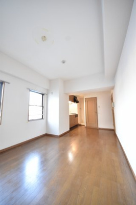 【居間・リビング】 | アミーグランコート三宮