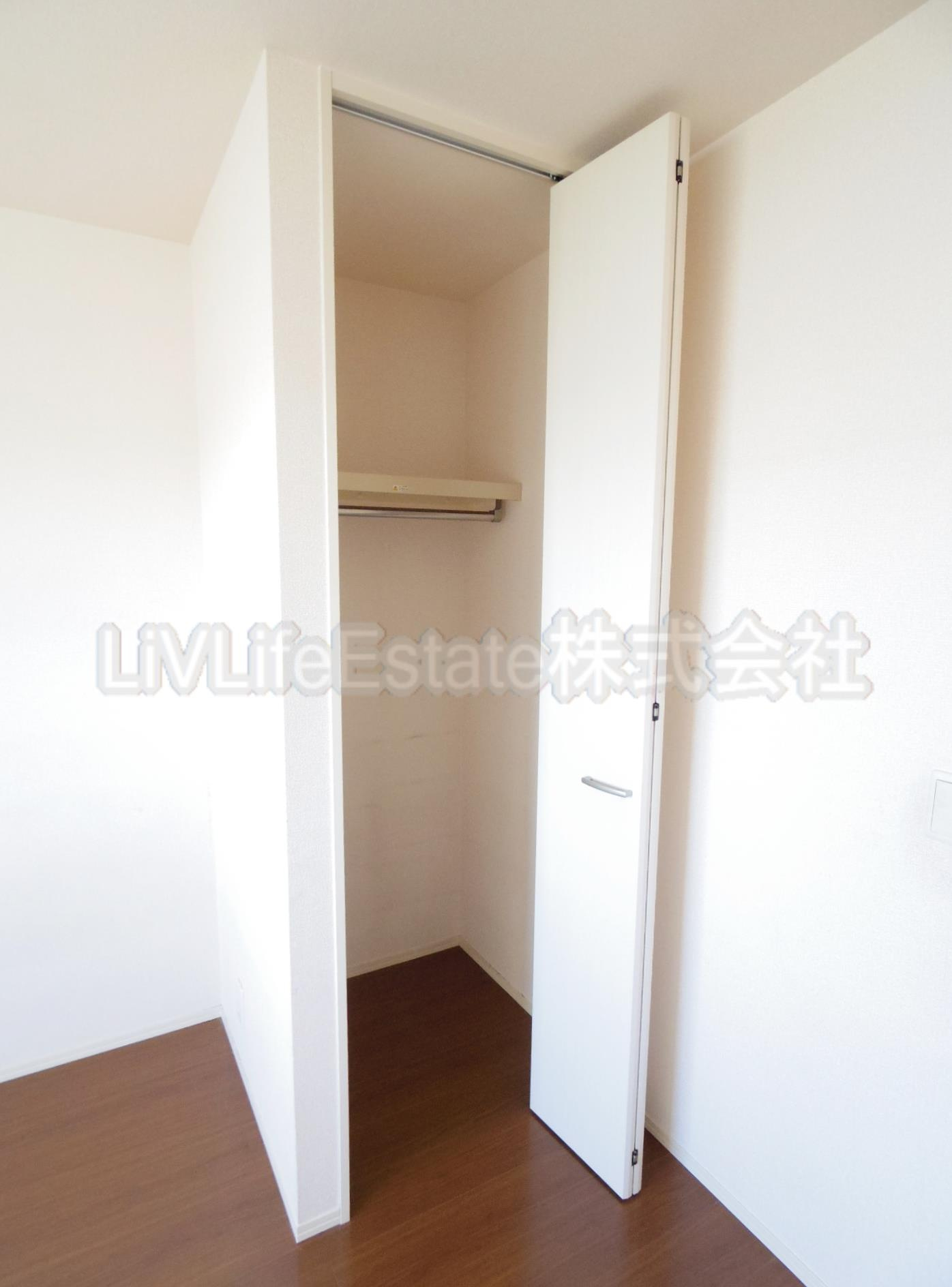 小平市鈴木町１丁目のアパート