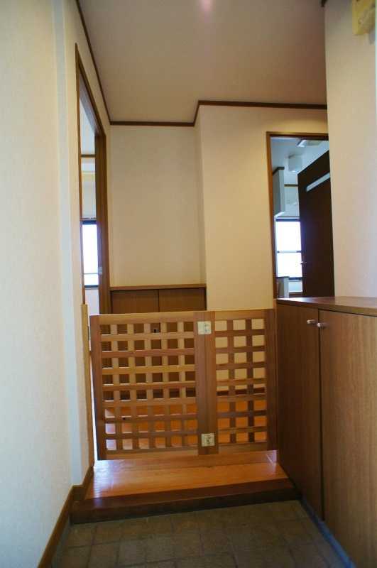 DCフラットの玄関