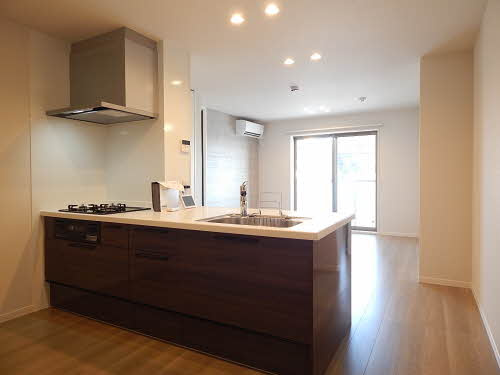 BEREO STAGE 新鳥栖のキッチン|使い勝手の良いカウンターキッチン♪