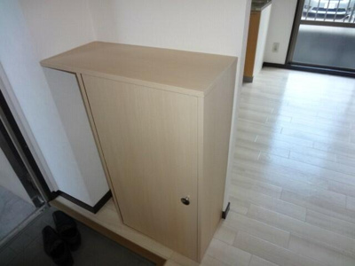 【玄関】 | 八重山ハイツ