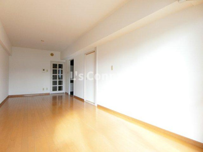 【居間・リビング】 | リバーサイドヒル及川 | １１帖のＤＫスペースです。