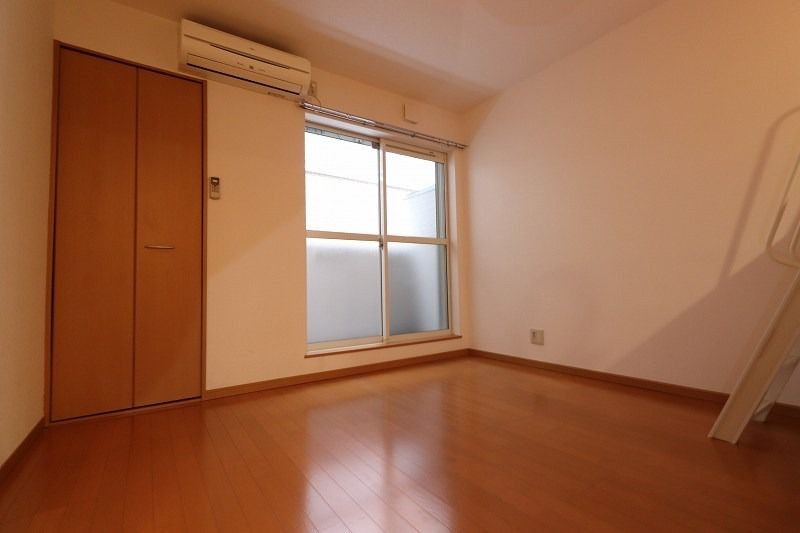 ベネフィスタウン六本松Ⅴの居間・リビング