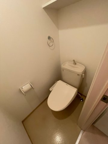 クレイビア熱田　名古屋市賃貸　仲介手数料無料のトイレ