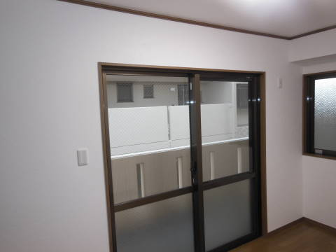 ウイングシャトー壺川の洋室