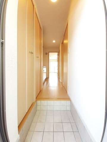 カーサ　エスペランザの玄関