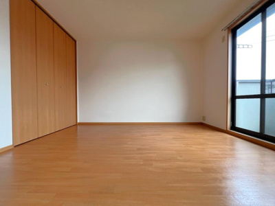 【居間・リビング】 | サンプラザＣ | ※202号室の画像です