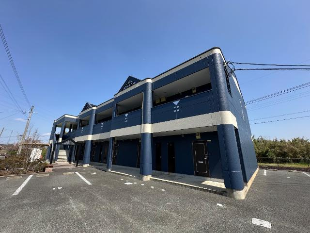 ファームハウス・ヒーローの外観|外観写真（昼）