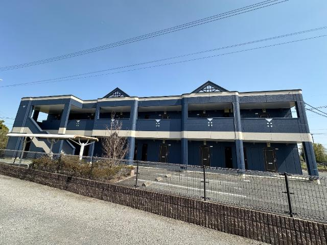 ファームハウス・ヒーローの外観|外観写真（昼）