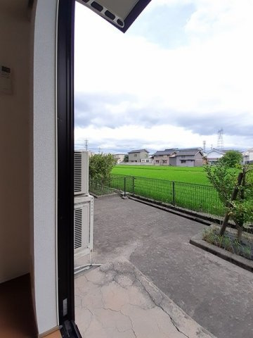 アル・カーサルのバルコニー|バルコニー付きです