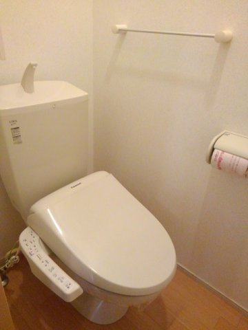 ニューシティ鍋田のトイレ|落ち着いたトイレです