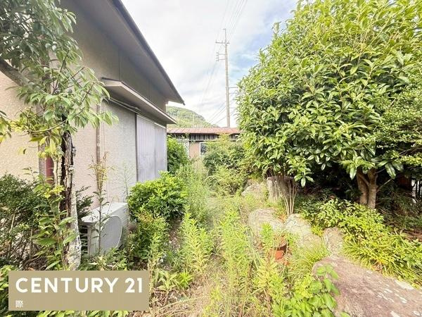 和歌山市日野　中古戸建の庭