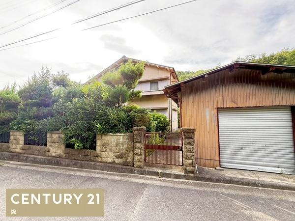 和歌山市日野　中古戸建の前面道路含む現地写真