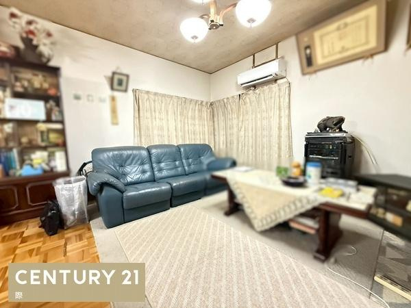 和歌山市日野　中古戸建の居間・リビング