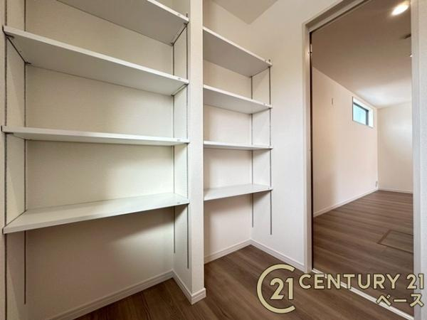 リーブルガーデン龍田 ２号棟 ／新築一戸建の収納