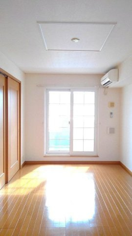 シャン　プラースＡの内装