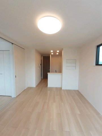 クルールＢの居間・リビング