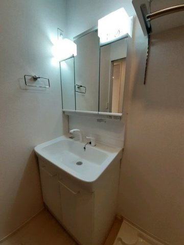 クルールＢの洗面所