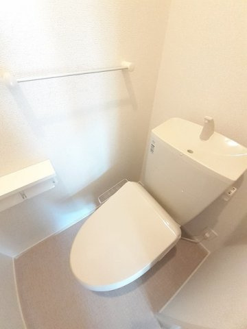 シャトレ・カズＢのトイレ