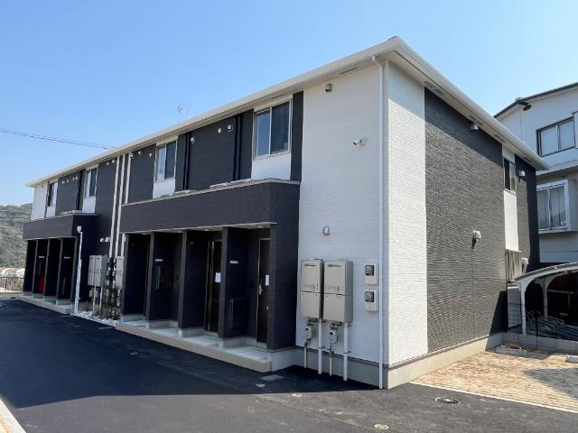 【外観】 | Ｂｅｌｌａ　Ｆｏｒｅｓｔａ | お得に住まいをお探しするなら不動産すまラボにお任せ下さい♪
〇現地待合わせOK　〇LINE対応可　〇他社物件持ち込みＯＫ
〇遠隔契約OK　〇お値引き喜んで♪
皆様のお問合せをお待ちしています♪