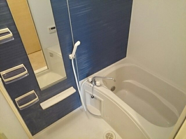 ラフィナート　Ⅱの浴室