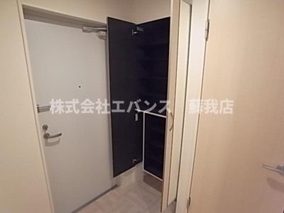  | メルヴェール コリーヌ