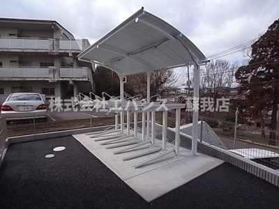  | メルヴェール コリーヌ