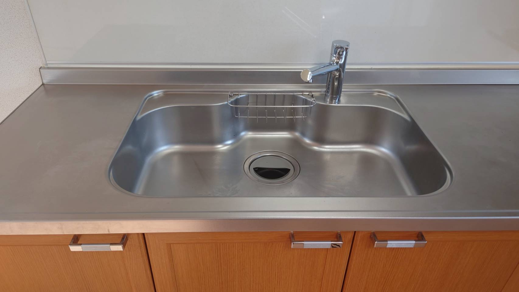 ハイツユーカリのキッチン|お料理しやすいキッチンです