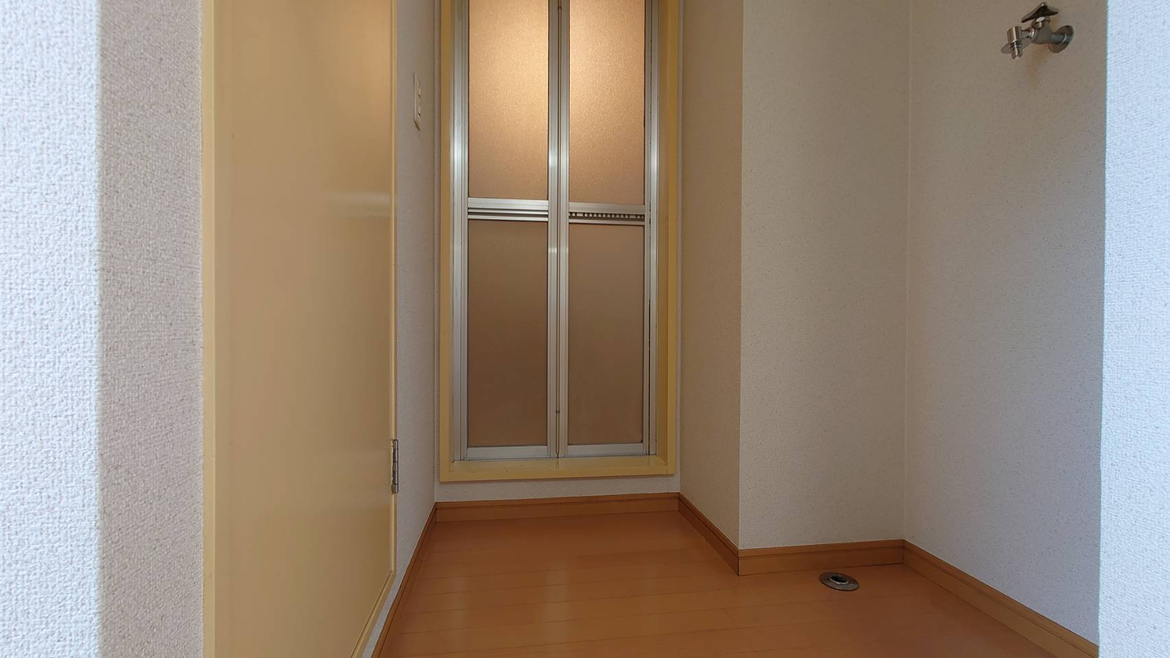 ハイツユーカリの内装|明るい室内です