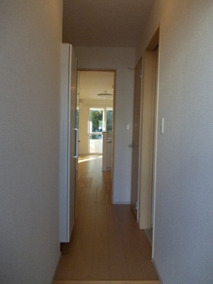 【玄関】 | キャマラード